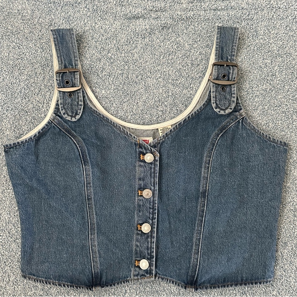 Levi’s Denim top